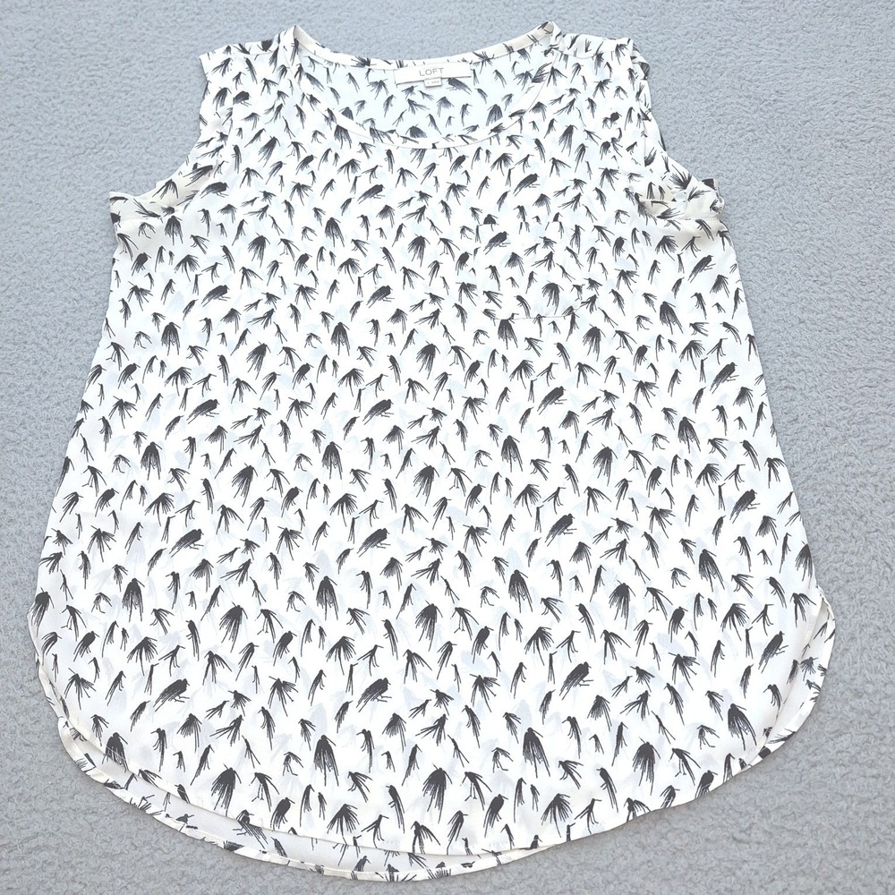 Ann Taylor LOFT Shirt Womens Small White Black Abstract Bird Print Flowy Top